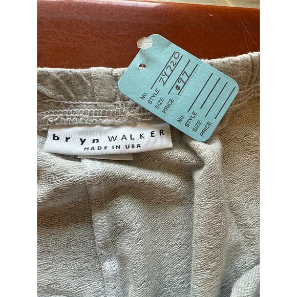 Bryn Walker 74720 Crop Pants Light Grey S NWT Siro Rayon Spandex USA Made - Picture 8 of 8